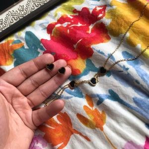 A sterling silver heart necklace set